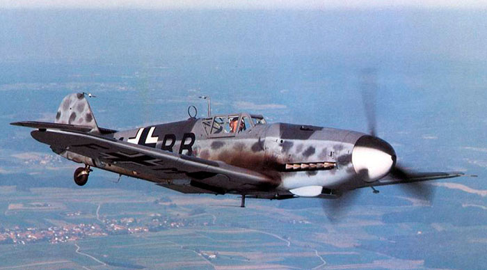 истребитель мессершмитт Bf-109