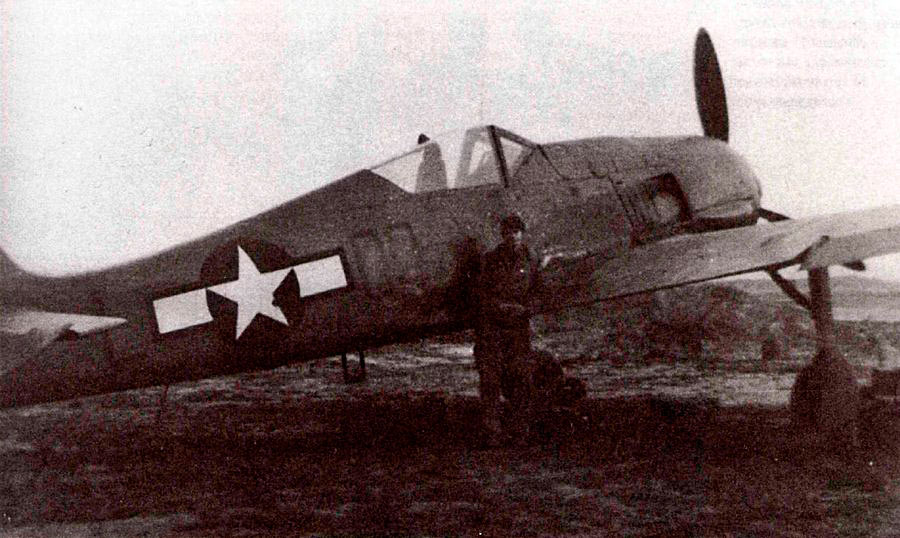 Трофейный FW-190A-6 на испытаниях в США.