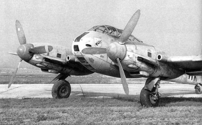 Германский тяжелый Истребитель Мессершмитт Me-210 (Me-410)