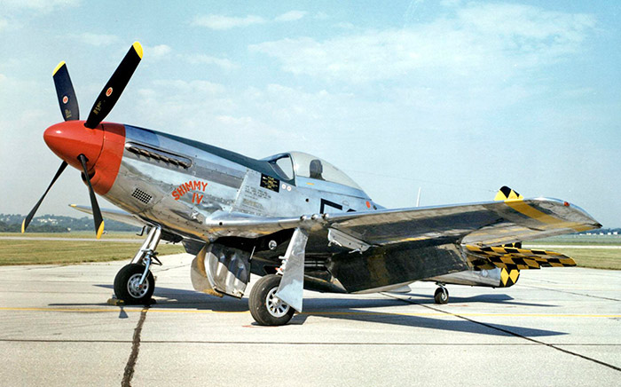 Американский истребитель второй мировой войны P-51 Мустанг