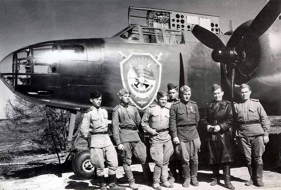 Советский экипаж американского «Бостона» (Дуглас A-20)