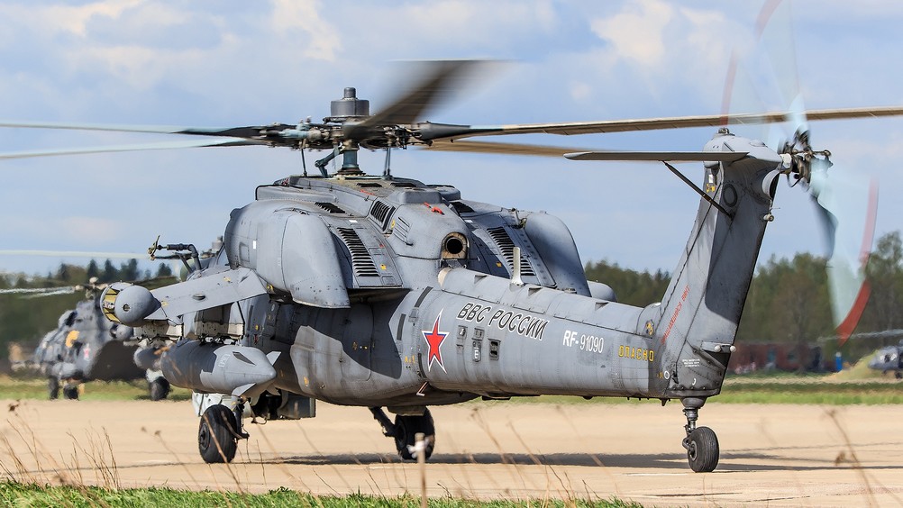 Ми-28Н 'Ночной охотник' - российский ударный вертолет