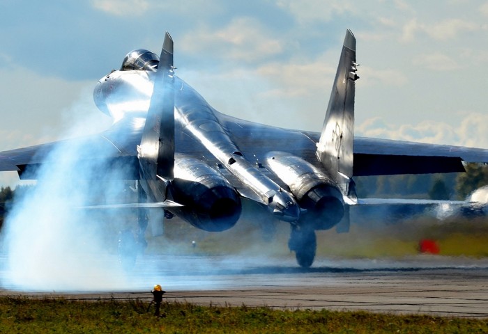 Су-35С - российский истребитель поколения 4++