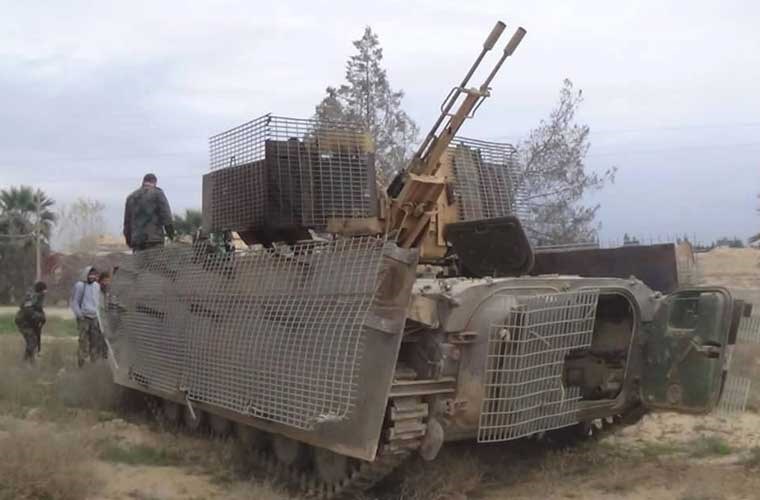 Зенитная установка на базе БМП-1 в Сирии с бортовыми экранами