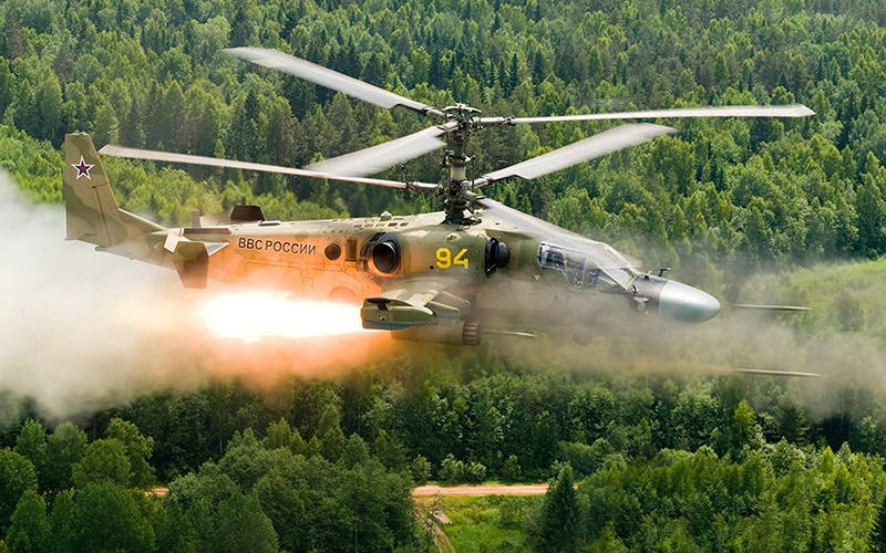 Ка-52 'Аллигатор' - ударный вертолет