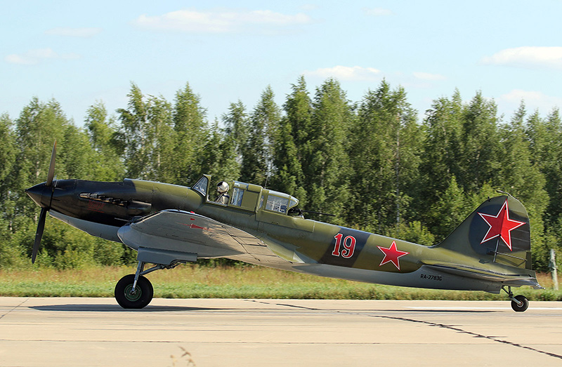 Ил-2 'Летающий танк' - советский штурмовик