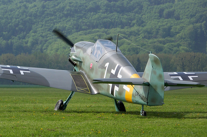 Мессершмитт Bf 109 (Ме-109) - немецкий истребитель Второй мировой войны