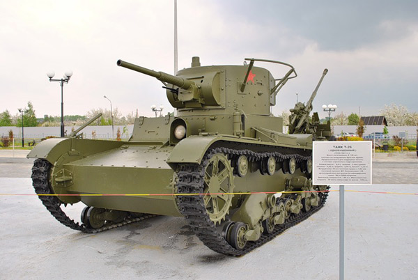 Легкий советский танк Т-26 