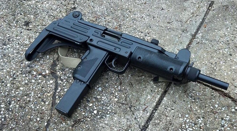 Узи - израильский пистолет-пулемет