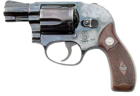 Револьвер Смит-Вессон