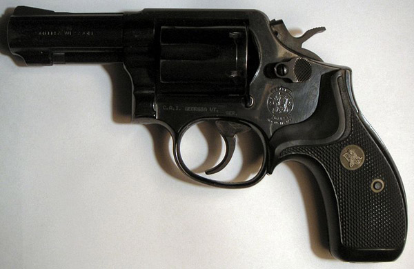 Револьвер Смит-Вессон