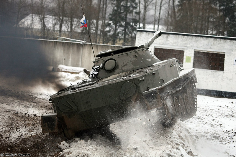 ПТ-76 - плавающий танк