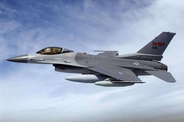Истребитель F-16 «Файтинг Фолкон»