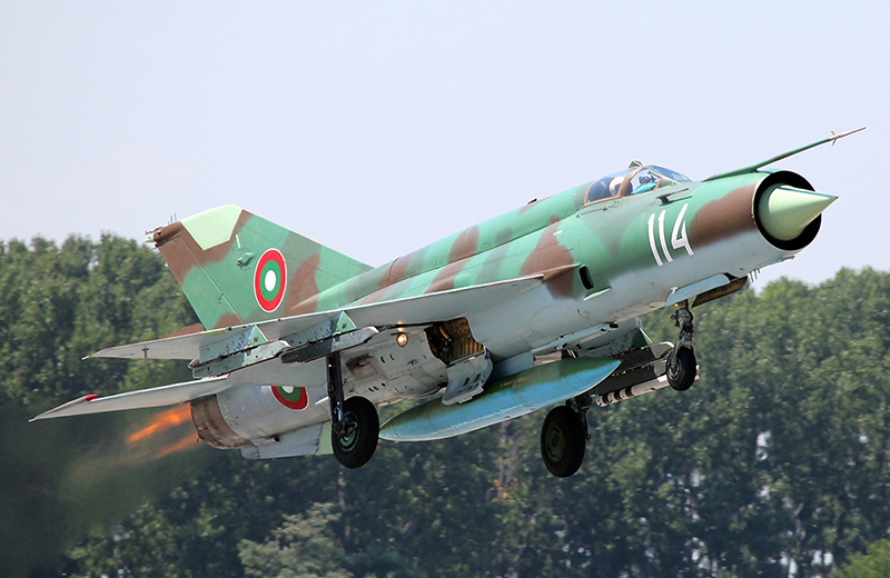 МиГ-21 - фронтовой истребитель