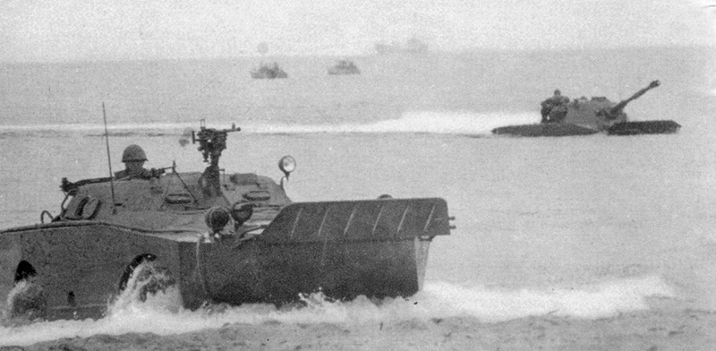 БРДМ-1 морской пехоты