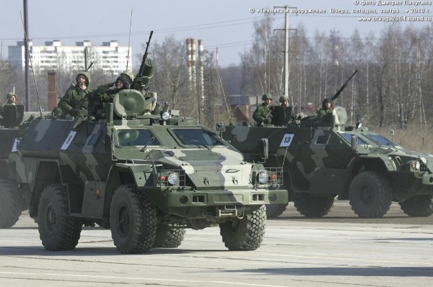 КамАЗ-43269 «Выстрел» (БПМ-97) с КОРДами и ПКТ на репитиции парада