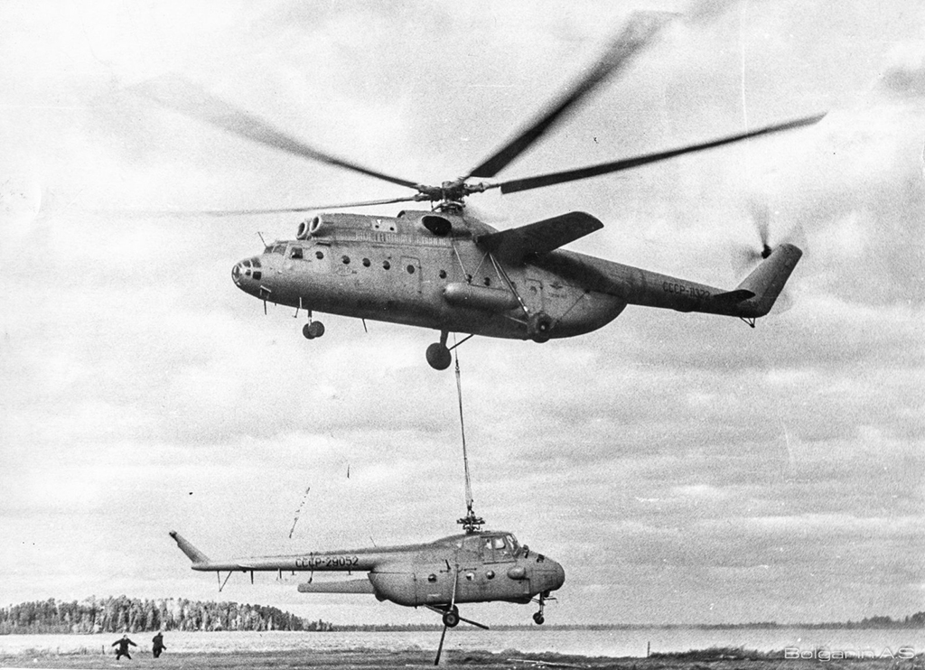 Ми-6 - советский тяжелый вертолет