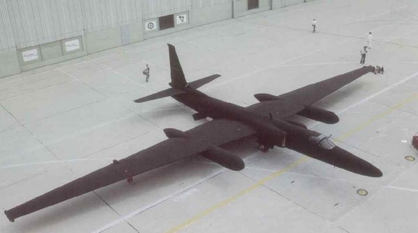 Локхид U-2 - американский высотный самолет-разведчик