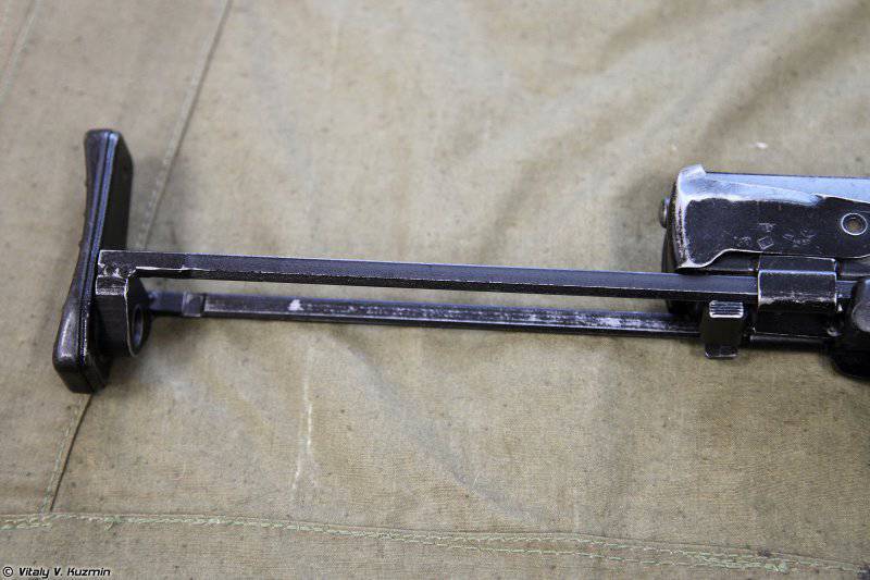АЕК-919К «Каштан» - пистолет-пулемет