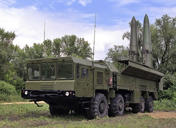 «Искандер» (9К720) - оперативно-тактический ракетный комплекс