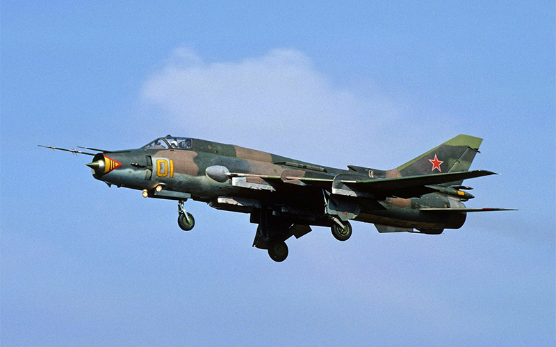 Су-17 - истребитель-бомбардировщик
