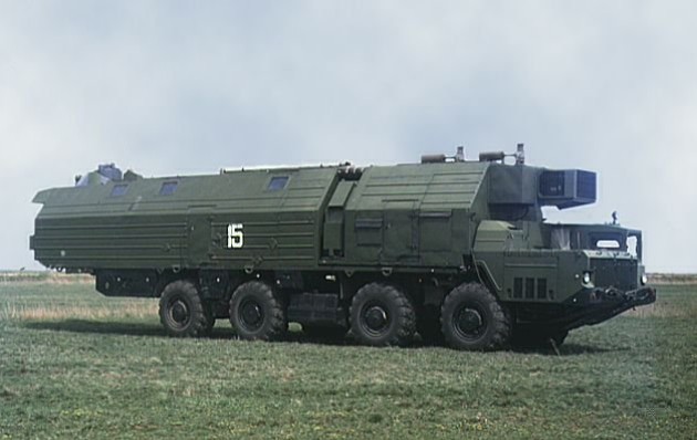 Машина обеспечения боевого дежурства (МОБД) комплекса А-222 «Берег»