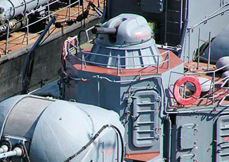 АК-630 - зенитная корабельная автоматическая 30-мм шестиствольная установка
