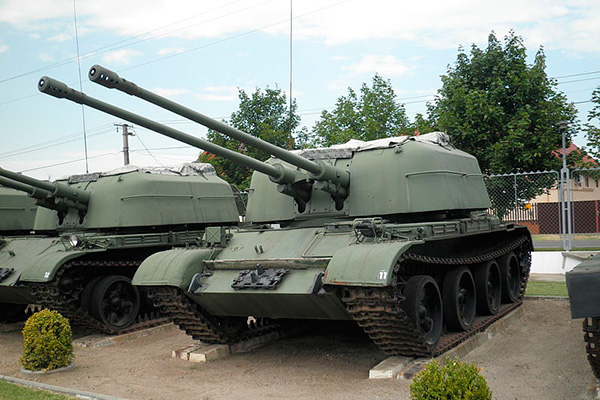 ЗСУ-57-2 - зенитная самоходная артиллерийская установка