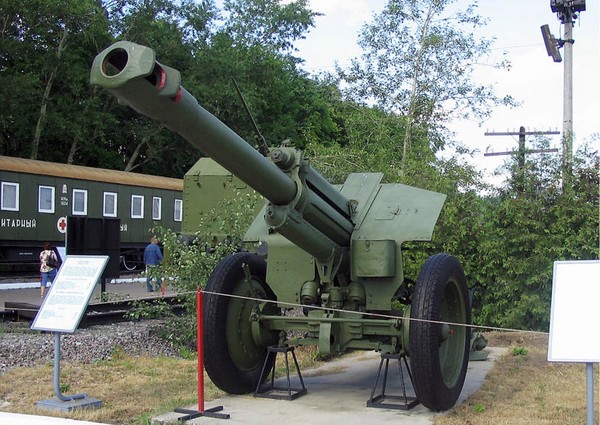 152-мм гаубица Д-1 образца 1943 года
