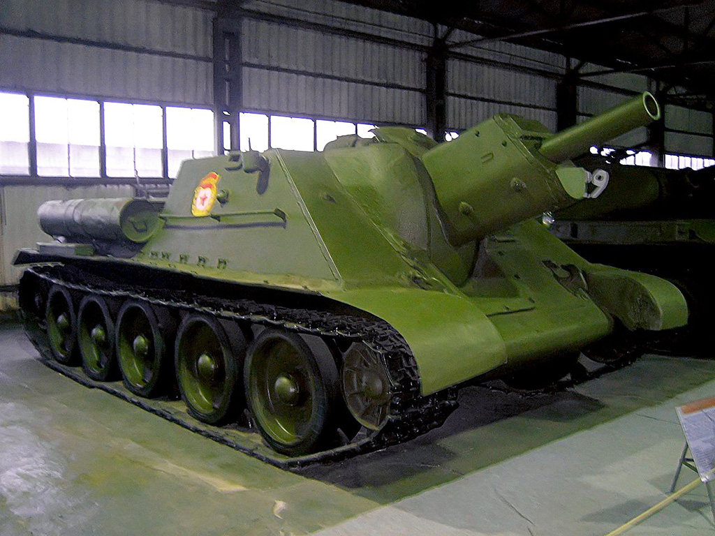 СУ-122 — самоходно-артиллерийская установка 
