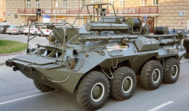 Р-149БМР «Кушетка-Б» - командно-штабная машина оперативно-тактического звена