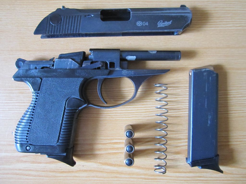 ИЖ-78-9Т 'Кольчуга' - газовый травматический пистолет