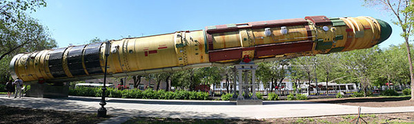 ракета Р-36М2 'Воевода' в выставочном комплексе «Салют, Победа!»
