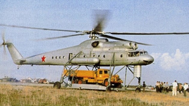 Вертолет Ми-10 (летающий кран)