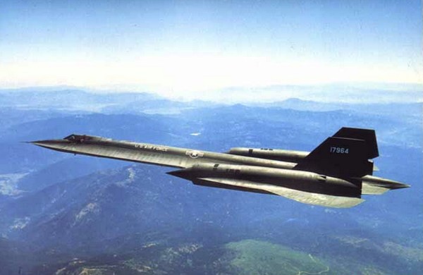 Локхид SR-71A «Блэкбёрд» - стратегический разведчик ВВС США