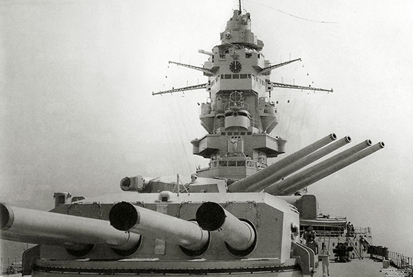 Французский линкор «Дюнкерк» времён Второй мировой войны