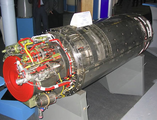 Двигатель 3Д55 в экспозиции НПО машиностроения на авиасалоне МАКС-2003
