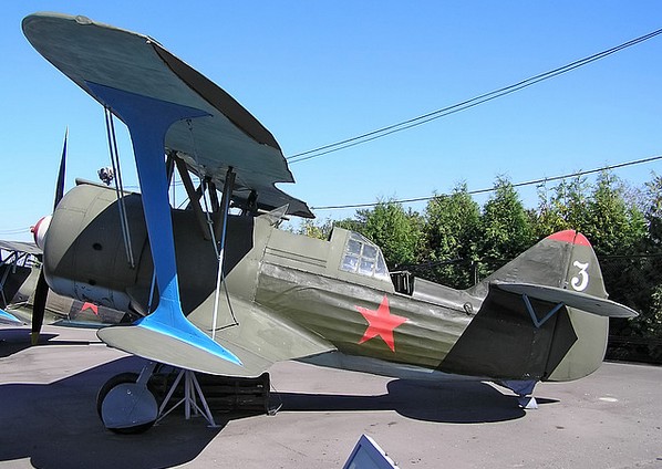 Истребитель ДИ-6 (ЦКБ-11)