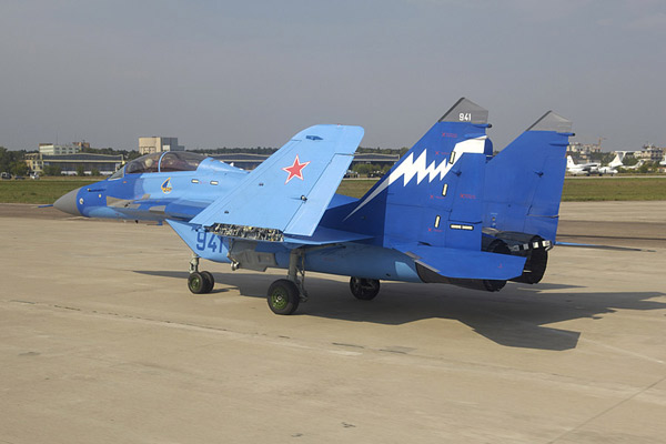 Палубный самолет МиГ-29К («Фалкрум») КБ Микояна