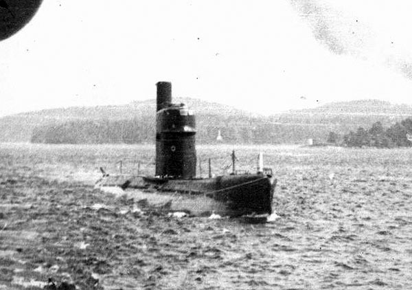 Малая подводная лодка проекта а615