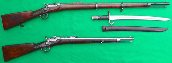 Винтовка (сверху) и карабин (снизу) Werndl M1867