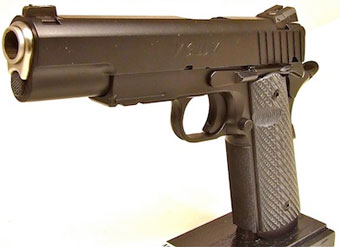 Vigilum - версия пистолета 1911 от AdeQ Firearms