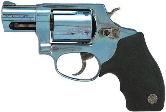 Taurus M 85 TBC (TOTAL TITANIUM MODEL 85 .38 SPL. REVOLVER IN BRIGHT SPECTRUM BLUE)