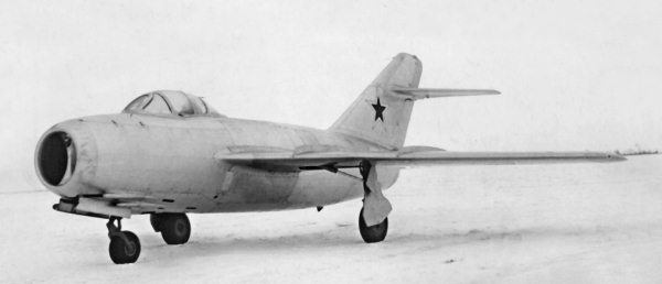 МиГ-15