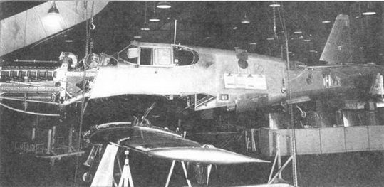 Соединение фюзеляжа Р-51А с крылом.