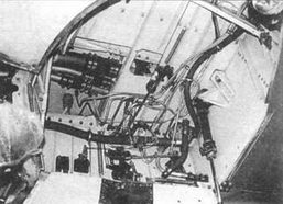 Ниша левого колеса в крыле P-51D. Серия данных снимков сделана в музее Даксфорда, Англия. Этот экземпляр полностью отреставрирован и летает, участвуя в различных показах.