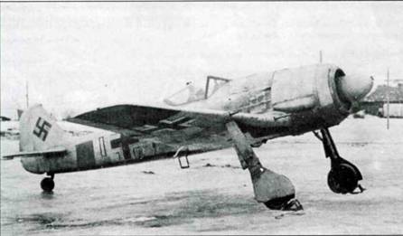 Fw 190А-3 из III./JG 51 прогревает двигатель. Восточный фронт, зима 1942/43 г.г.