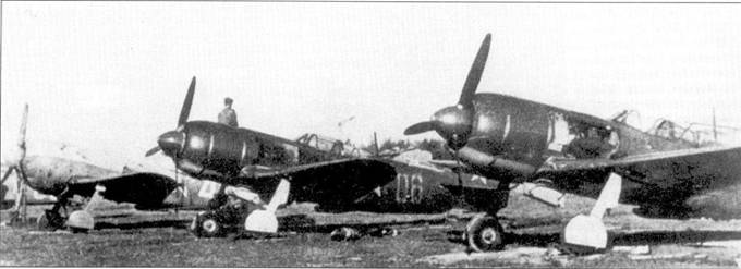 На одном снимке, сделанном летом 1945 г., запечатлены Ла-7 в двух стандартных окрасках ВВС Красной Армии. Трехпушечный истребитель с бортовым номером «06» имеет послевоенную однотонную окраску, самолет на заднем плане несет двухцветный камуфляж военного времени. Истребители Ла-7 недолго пролетали в новой окраске — до конца 1947 г. в полках первой линии их полностью сменили более совершенные самолеты.
