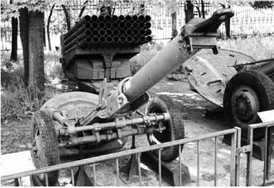 Миномет образца 1943 г. калибра 160 мм. Фото Виктор Лызлов