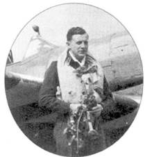 Норвежец майор Хильге Мехри командовал 132-м авиакрылом, которое базировалось в Богноре с конца 1943 г. до завершения боевых действий. К маю 1945 г. Мехри сбил шесть самолетов противника и десять повредил. Четыре Fw-190 он сбил и четыре повредил, летая на «Спитфайре» Mk IX.